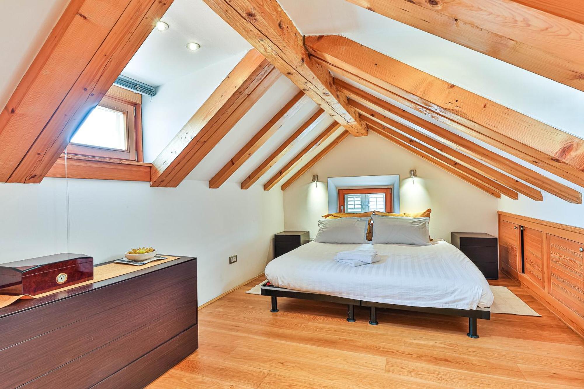 Augubio Penthouse Apartment Split